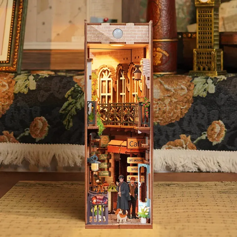 Book nook Baker Street : photo 2 du diorama
