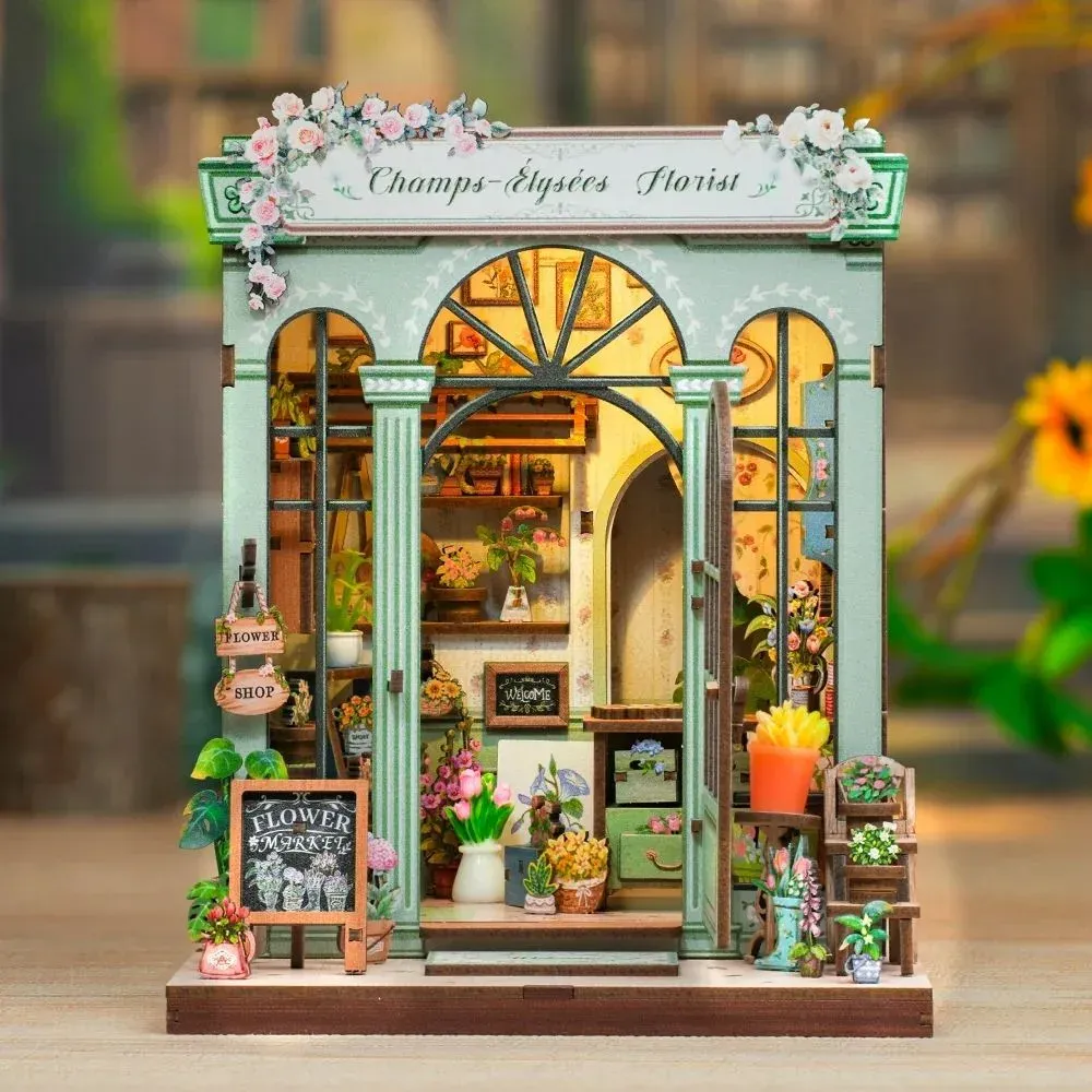 Book nook Fleuriste des Champs-Élysées : photo 4 du diorama