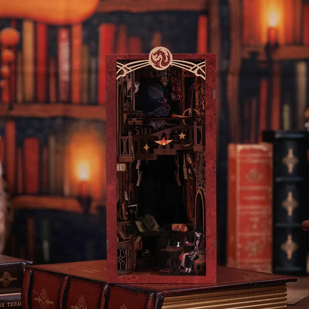 Book nook La Salle Commune des Flammes : photo 2 du diorama