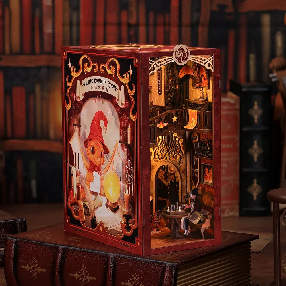 Book nook La Salle Commune des Flammes : photo 3 du diorama