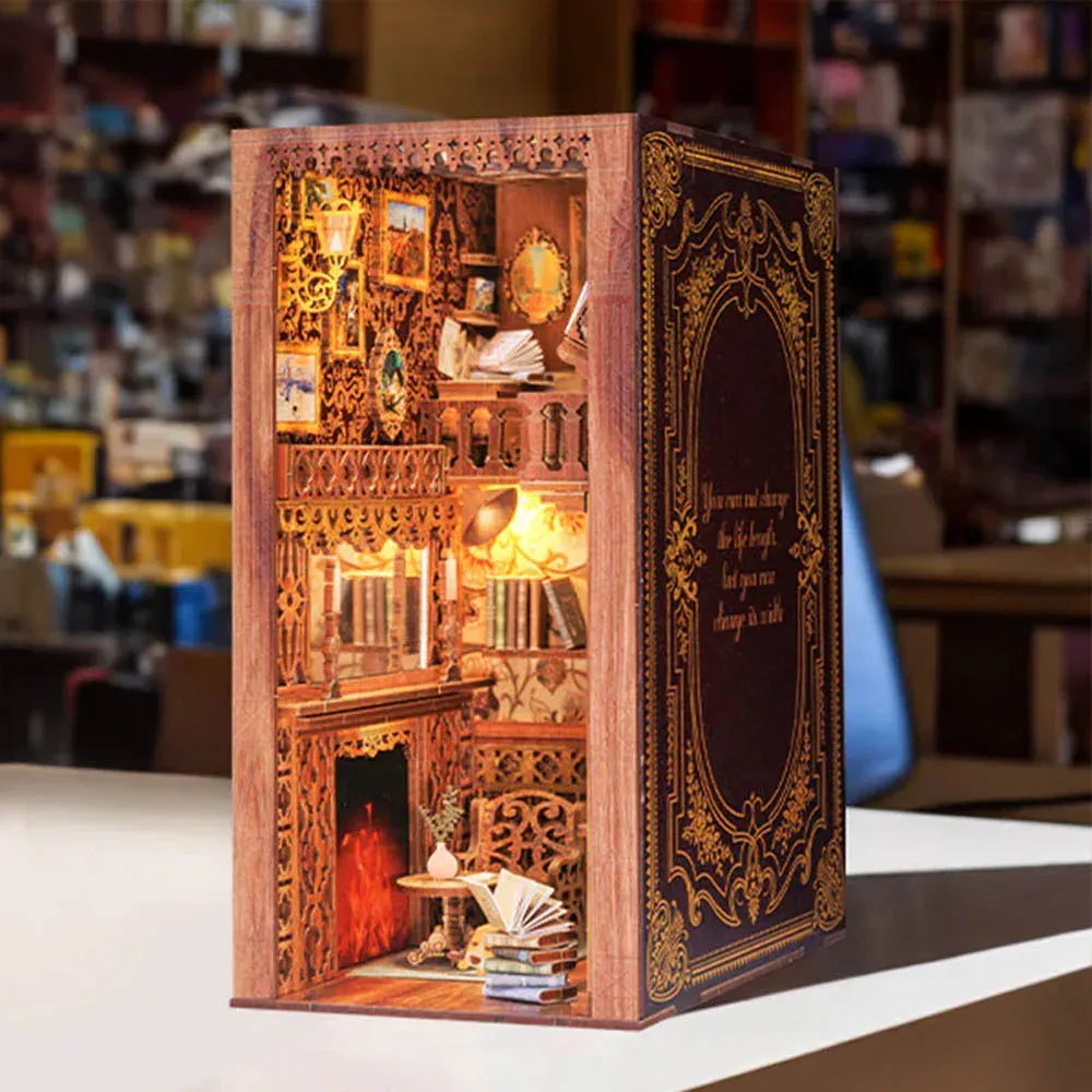 Book nook Librairie Éternelle : photo 3 du diorama