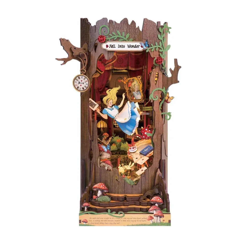 Book nook L'Aventure d'Alice : photo 2 du diorama