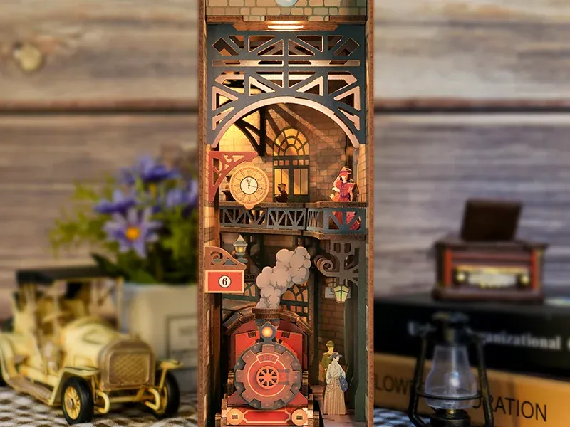 Book nook L'Atelier de l'Ère Industrielle : photo 2 du diorama