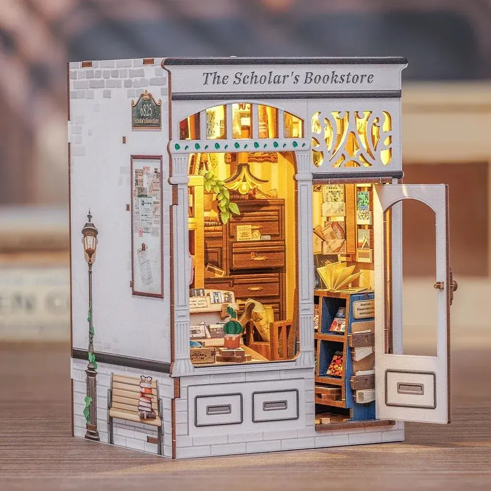 Book nook La Librairie du Savant : photo 4 du diorama