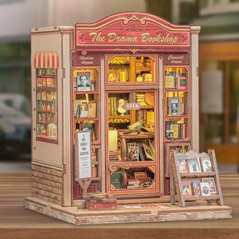 Book nook Librairie du Théâtre : photo 4 du diorama