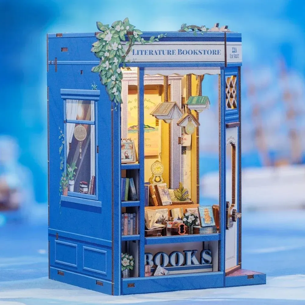 Book nook Librairie Littéraire : photo 4 du diorama