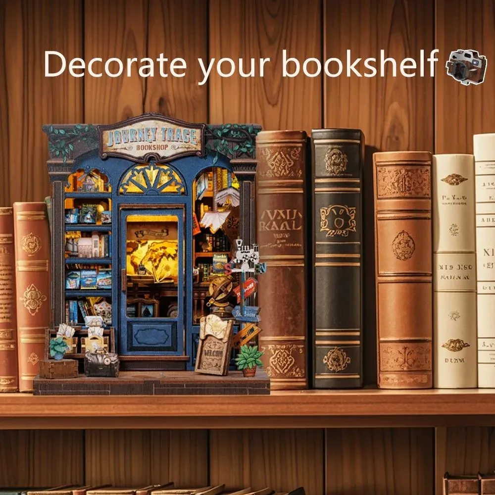 Book nook Librairie Trace de Voyage : photo 4 du diorama