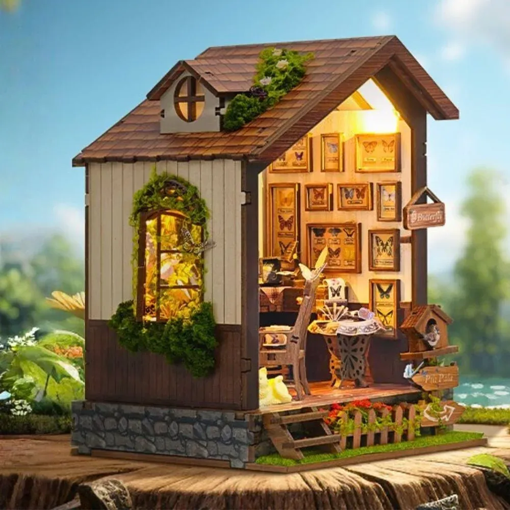 Book nook Maison des Papillons