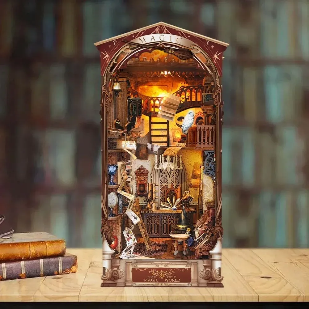 Book nook Monde Magique : photo 3 du diorama