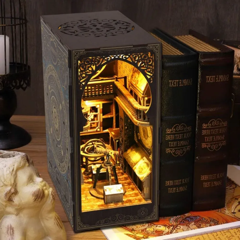 Book nook Musée d'Astronomie : photo 4 du diorama