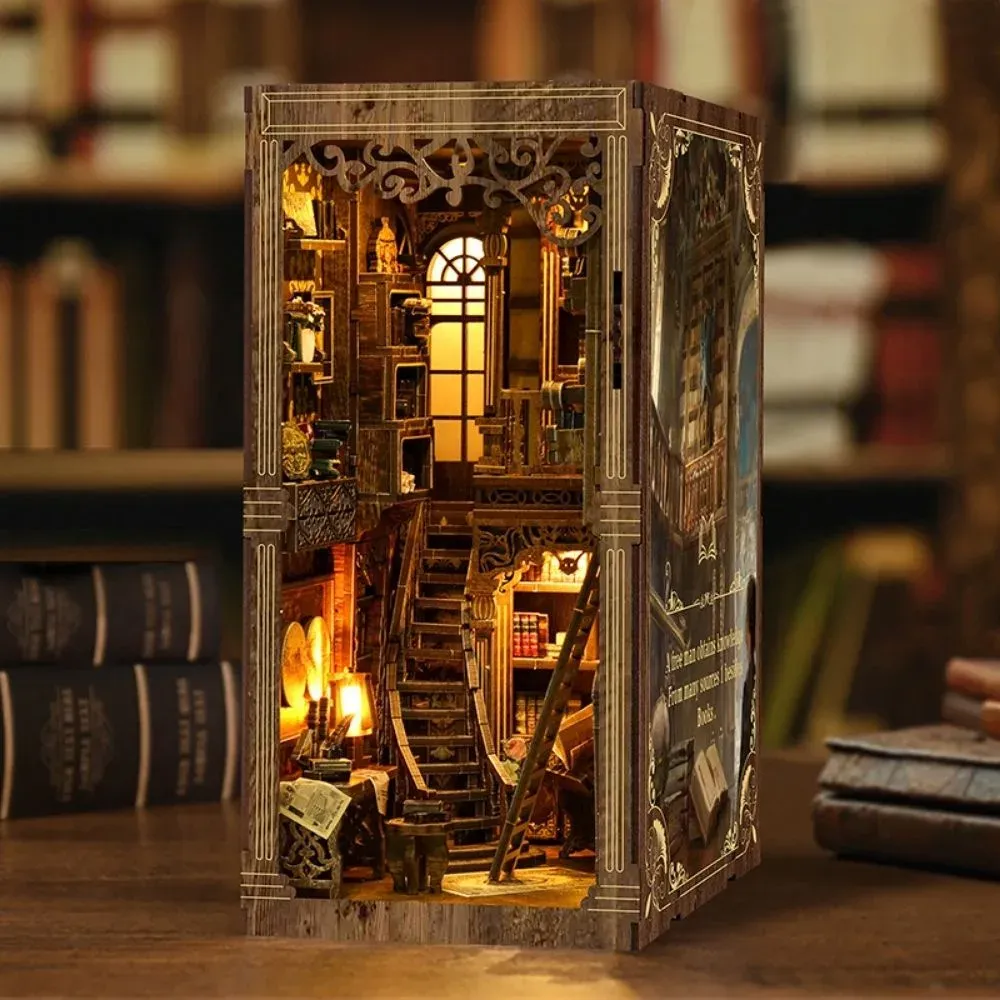 Book nook Salle de Bibliothèque Antique : photo 3 du diorama