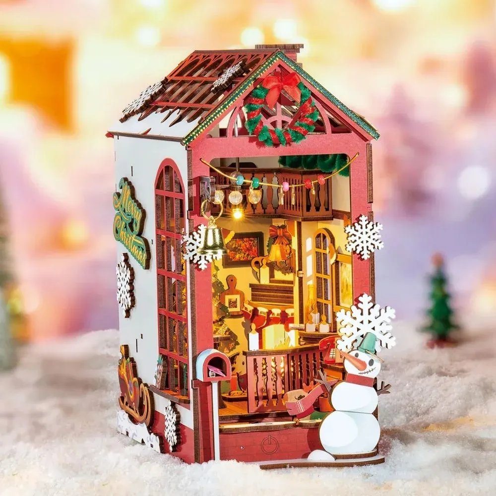 Book nook Scène intérieure de Noël : photo 3 du diorama