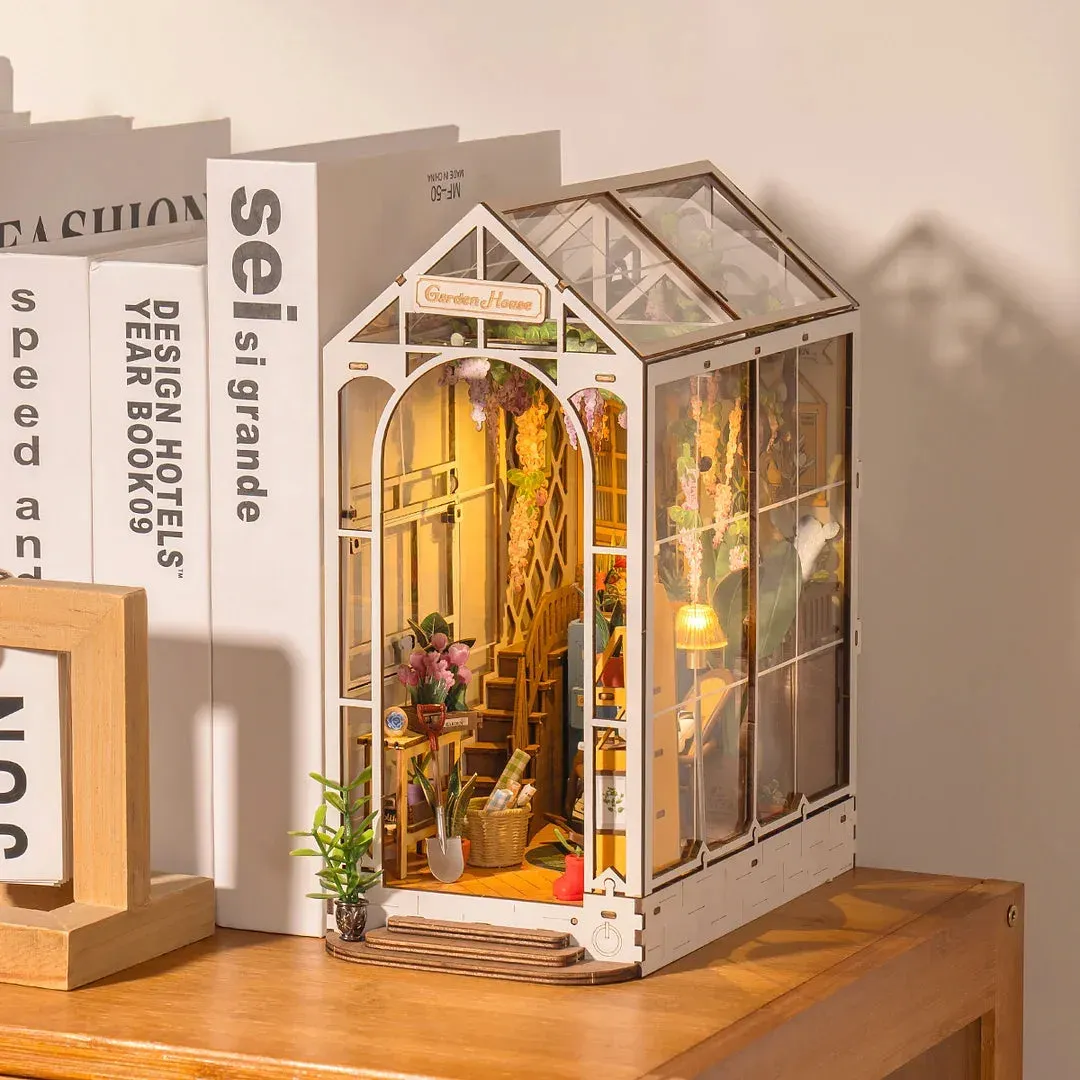 Book nook Serre : photo 3 du diorama